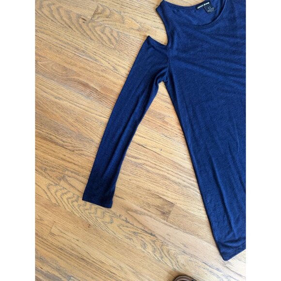 DKNY Jeans Womens cut-out shoulder long sleeze shirt/top Size Medium Navy Blue - Picture 5 of 7